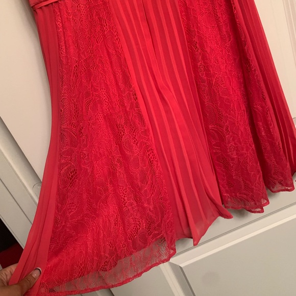 max and cleo Coral Dress | Size 6 - Picture 3 of 8